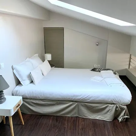 L'esquirol - Duplex Design En Hypercentre شقة